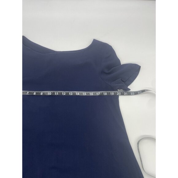 Diane Von Furstenberg Women's Navy Flutter Sleeve Silk Top Sz 8 Party Career DVF - Picture 8 of 8